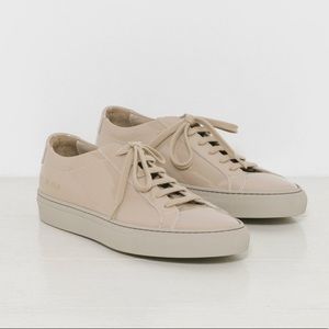 Common Projects Original Achilles Low in Taupe 38
